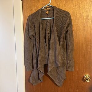 5/$25 ⭐️ brown knit cardigan